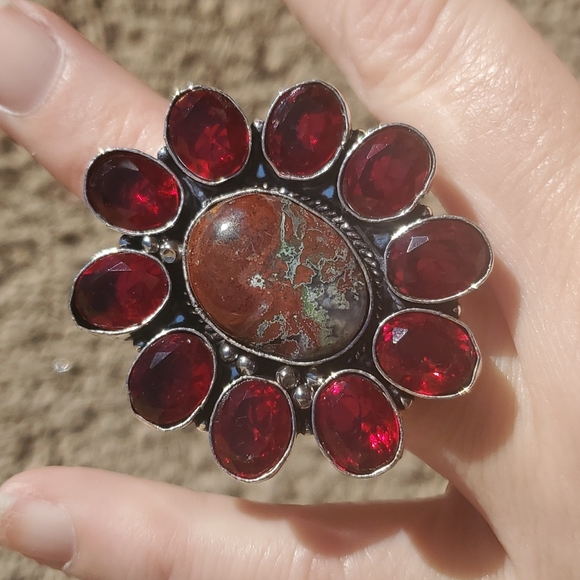 New Oversized Seam Agate and Garnet 925 Silver Statement Ring. - Picture 13 of 16